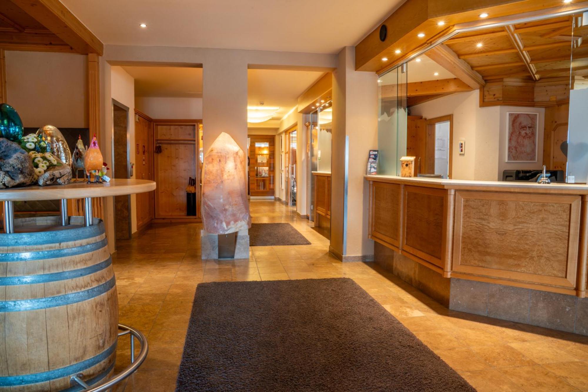 Hotel Andy 4 Sterne Superior Jerzens Bagian luar foto