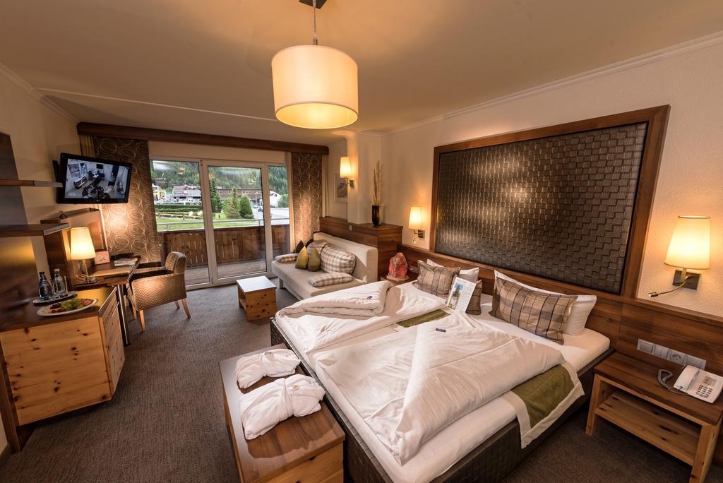 Hotel Andy 4 Sterne Superior Jerzens Bagian luar foto